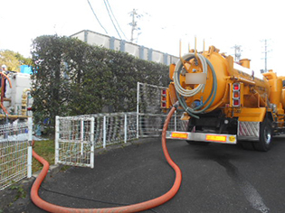 吸収液（臭化リチウム）回収工事